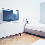 Fantastic Studio In The City Centre - Art 8