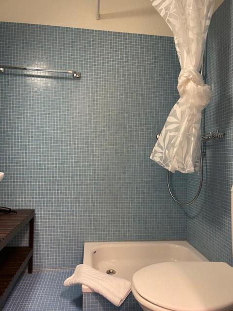 Fantastic In The Centre - Art 8 Apartment *
